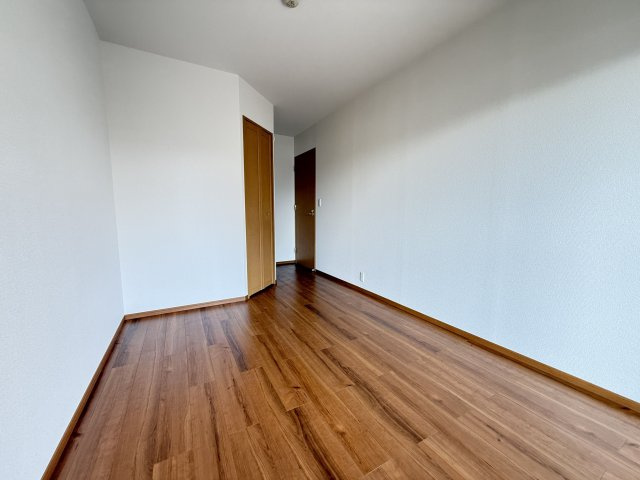 東急ドエルアルス明石朝霧台の洋室