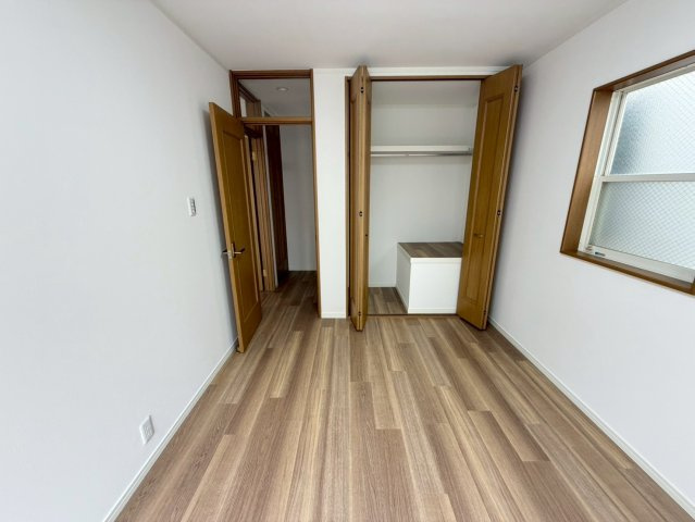 元郷2丁目の収納|全居室収納があるので、お部屋もスッキリしてお掃除もしやすいですよ♪