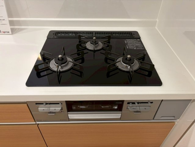 元郷2丁目の設備|ガラストップコンロでお掃除もラクラク♪