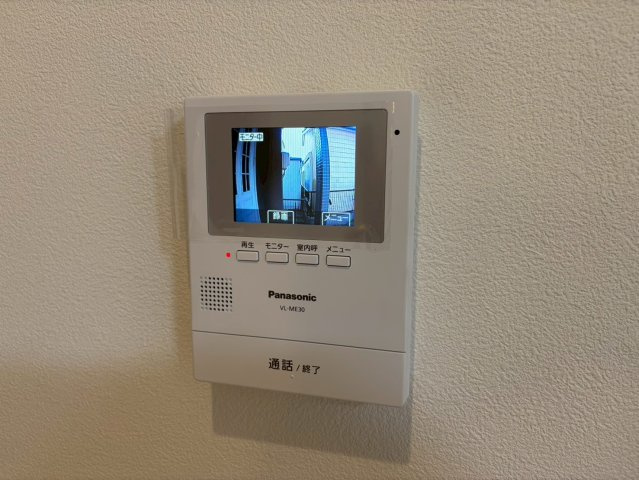 元郷2丁目の設備|モニター付きインターホンは、来客の際に来訪者のお顔を確認できるので安心です！