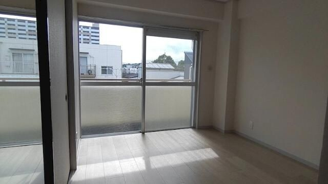 須田ビルの寝室