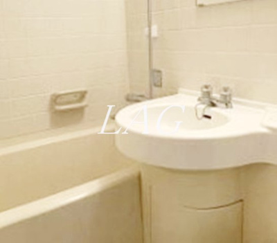 【洗面所】 | インペリアル南麻布サテライト | 洗面台です。