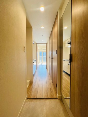 【玄関】 | アドバンス大阪ストーリア