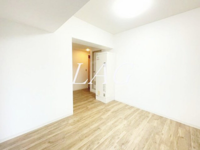 【居間・リビング】 | 赤坂キャステール | 洋室のお部屋です。