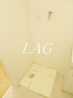 【設備】 | リコ・プアラニ | 室内洗濯機置場です。