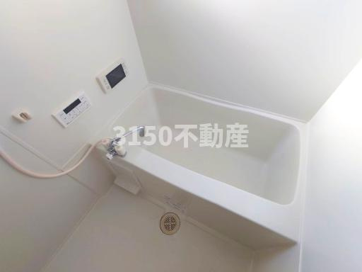 コアロードⅢ　Aの浴室