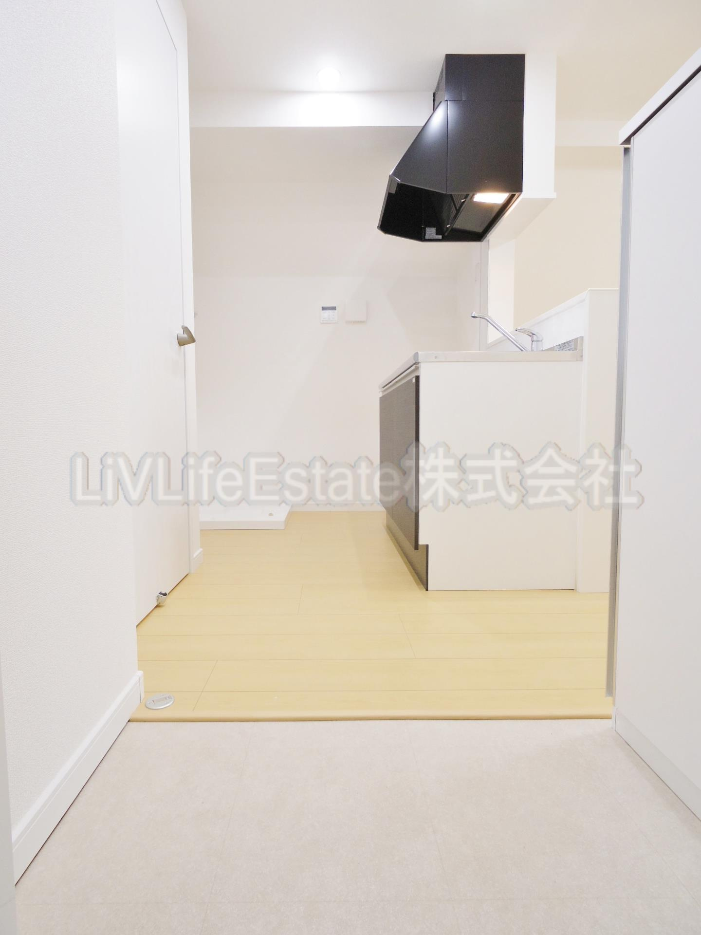 ＬＵＸＩＳ久米川の玄関