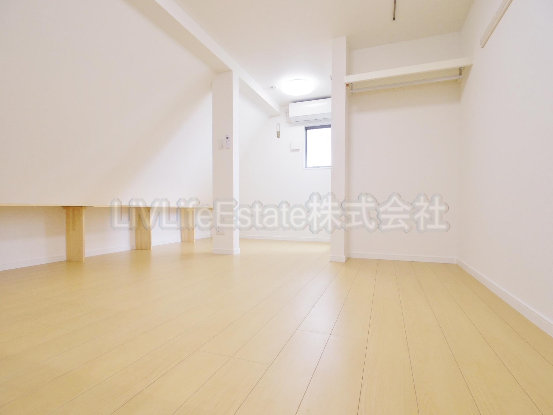 ＬＵＸＩＳ久米川の居間・リビング