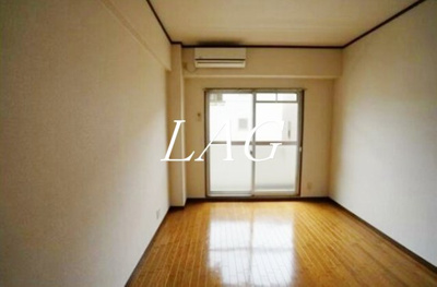 【居間・リビング】 | グレース蔵前 | 洋室のお部屋です。