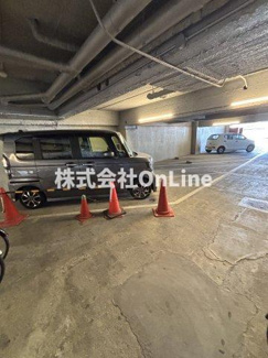 【駐車場】