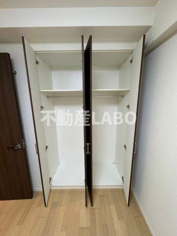 メイツブラン九条駅前の収納