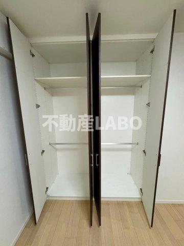 メイツブラン九条駅前の収納