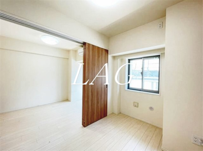 【居間・リビング】 | ＢＥＬＩＳＴＡ下高井戸駅前 | 洋室のお部屋です。