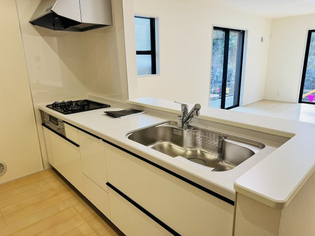 八王子市　元八王子町　新築一戸建て　２３期のキッチン|～使い勝手の良いシステムキッチン～