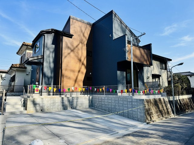 八王子市　元八王子町　新築一戸建て　２３期の外観|～太陽光パネル搭載　3台駐車可能　高尾駅・京王高尾駅の2路線利用可能～