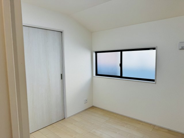 八王子市　元八王子町　新築一戸建て　２３期の洋室|～2階4.5帖の洋室です～