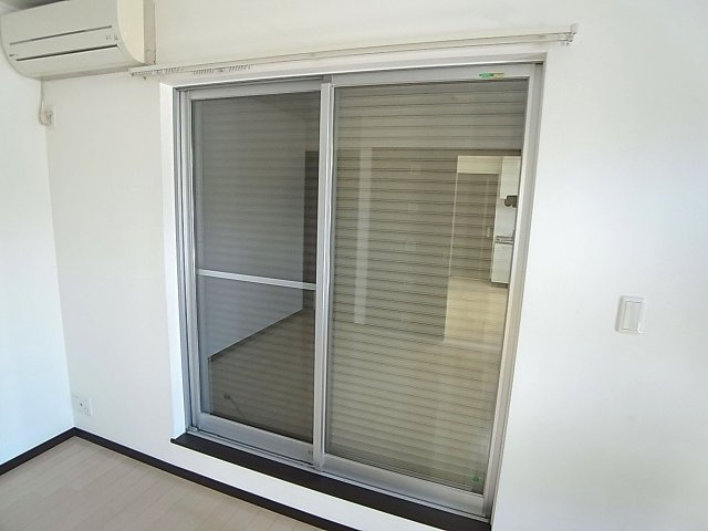 J・グランデ神戸谷上のその他|シャッター雨戸を完備