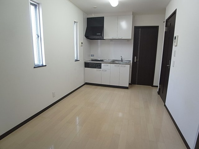 【居間・リビング】 | J・グランデ神戸谷上 | ダイニングスペース、使い勝手良好