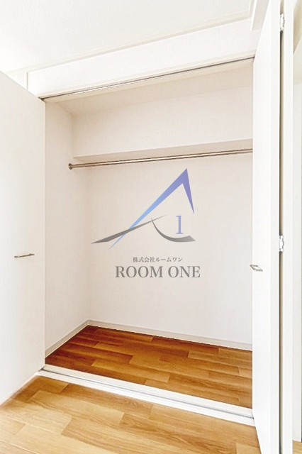 マルセンビルのその他