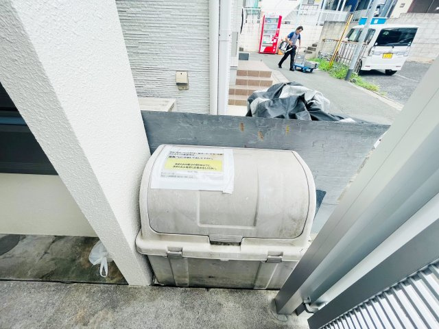 ラウンドヒルズのロビー