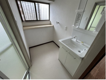 【バルコニー】