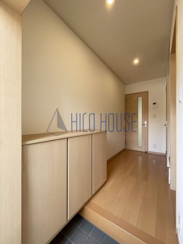 ハートフルメゾンSの玄関