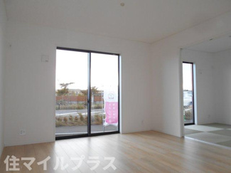 【居間・リビング】 | 郡山市大槻町三角田新築一戸建て5棟 | おしゃれなリビングです