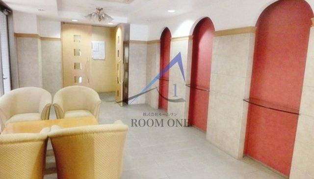 ベネヴィータ市ヶ谷銀杏坂のエントランス|エントランスです。