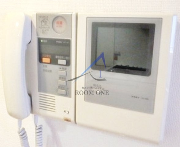 ベネヴィータ市ヶ谷銀杏坂のセキュリティ|モニター付きインターホンです。