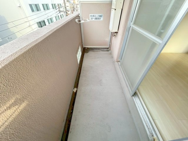 カーサミクニのバルコニー