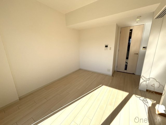 トレヴァンス梅田の内装