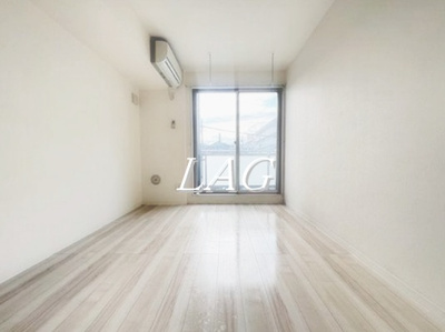 【居間・リビング】 | クレオ和田 | 洋室のお部屋です。