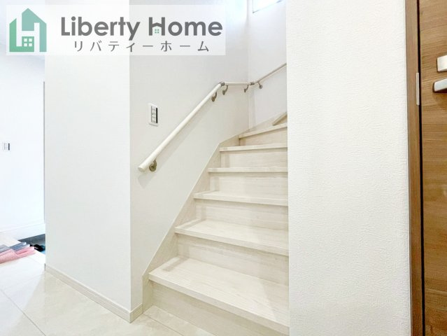 つくばみらい市伊奈東　新築戸建の内装