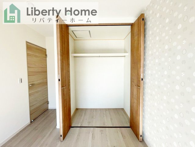 つくばみらい市伊奈東　新築戸建の収納