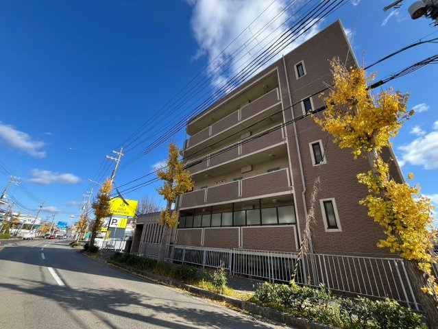 カレントスクエア