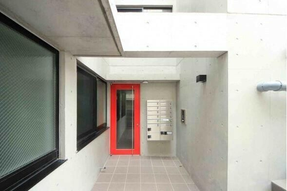 リノ西落合のエントランス