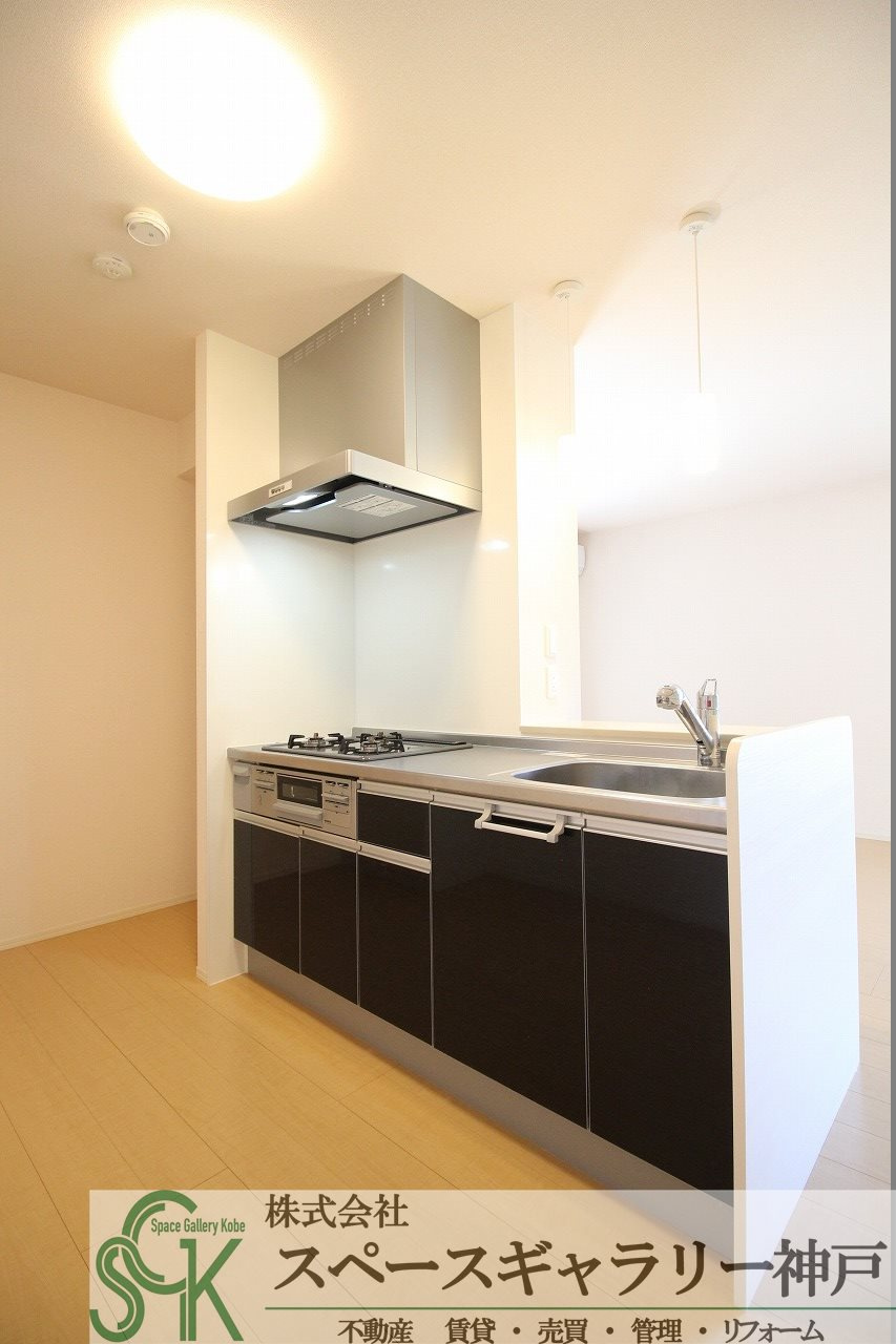 グランドソレーユ　Ⅱ棟のキッチン|※お部屋により仕様が異なる場合があります※