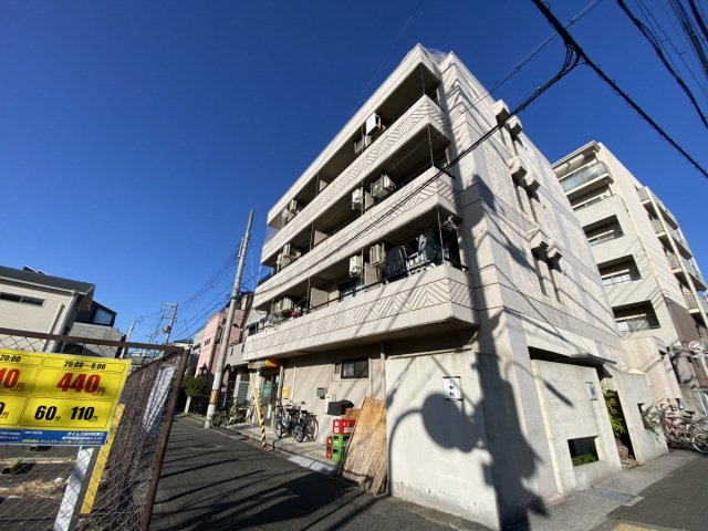 ハローグリーンハイツ岡本の外観