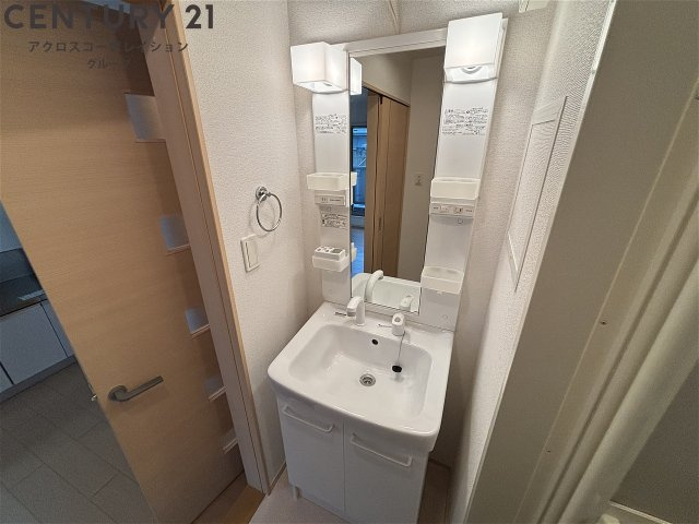 独立洗髪洗面化粧台です！
