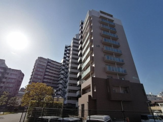 【外観】 | ソワール新檜尾台五号棟 | 収納有りますので、収納場所に困らず綺麗な室内をたもてますね♪