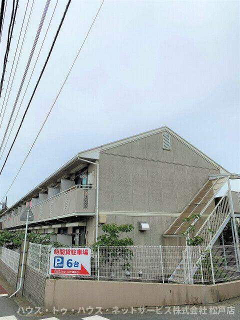 リファレンス胡録台A棟の外観