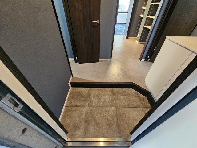 メゾン・ド・ラヴィの玄関