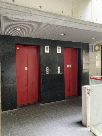 スタシオンビル黒崎のその他共用部分|エレベーターは2基あります