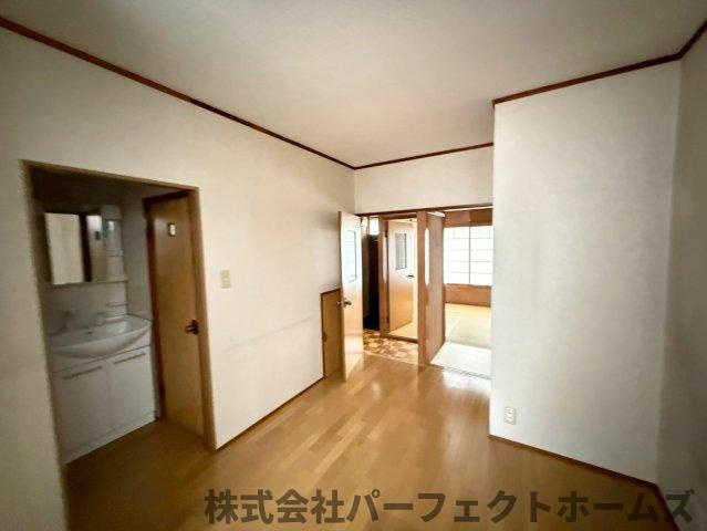 高柳7丁目戸建のキッチン