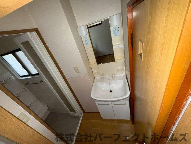 高柳7丁目戸建の脱衣所