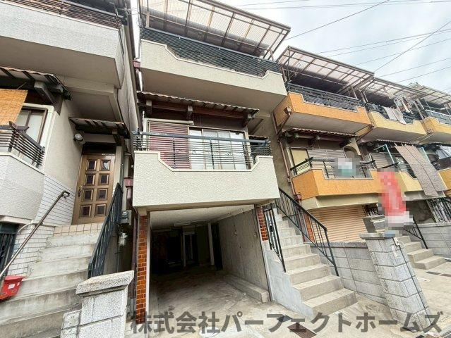 【前面道路含む現地写真】の画像