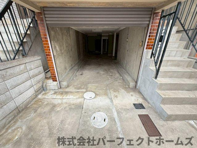 高柳7丁目戸建の駐車場|駐車場です