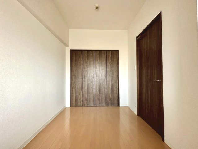 セントヒルズ東浦和の洋室|ワークスペースや趣味の部屋としても活用できる柔軟性のある空間です。