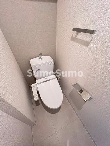 ViVi EBISUのトイレ|ゆったりとした空間のトイレです