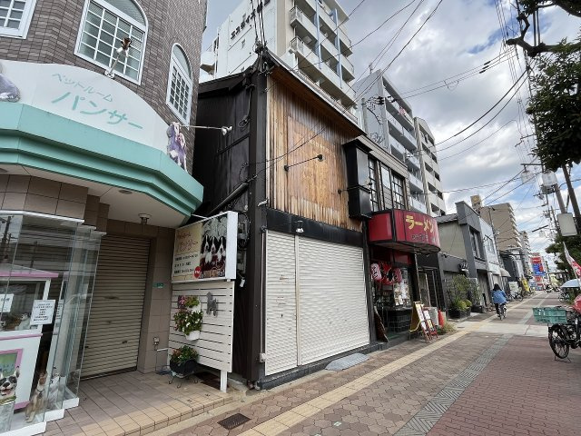 大阪市都島区都島北通２丁目の店舗一部の外観